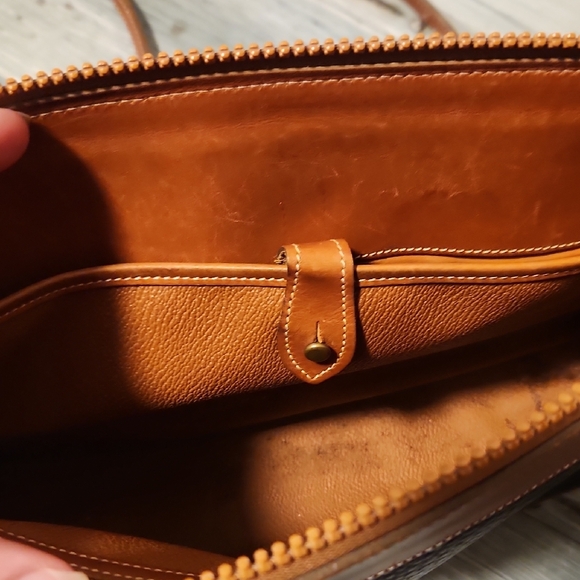 Two-Tone Leather Crossbody Bag - Picture 9 of 16